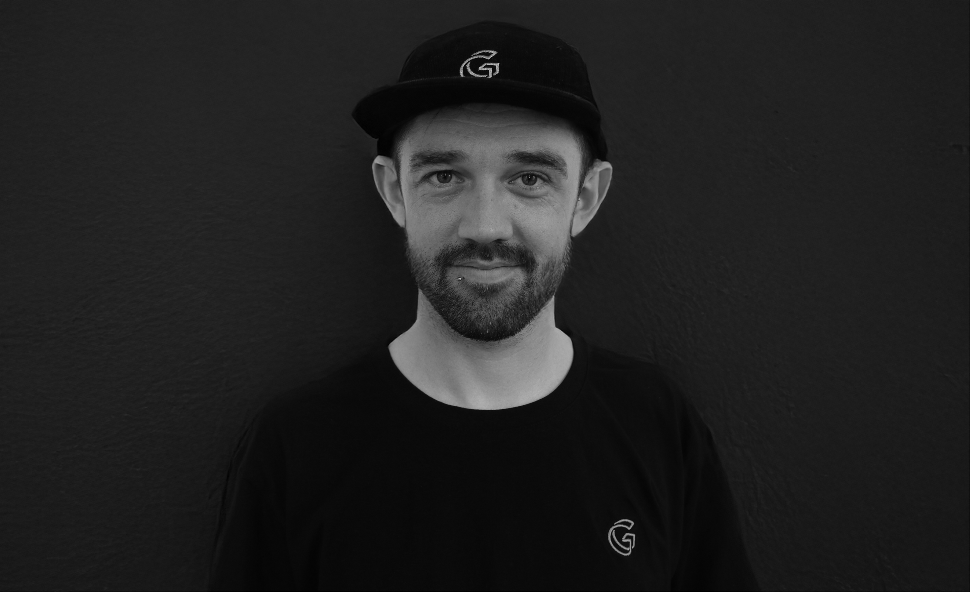 Skate team member Steve Robinson wearing the Regalia cap and the Icon t-shirt